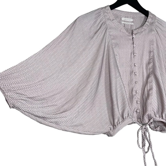 UO Covered Button-Down Tie Top Baby Pink - Picture 5 of 9